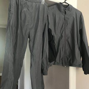 Men's Gray Jogging Sweat Suit Size Large
